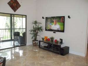 LEXINGTON CLUB VILLAS CON - Residential