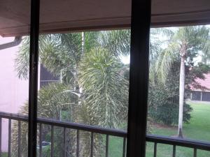 LEXINGTON CLUB VILLAS CON - Residential