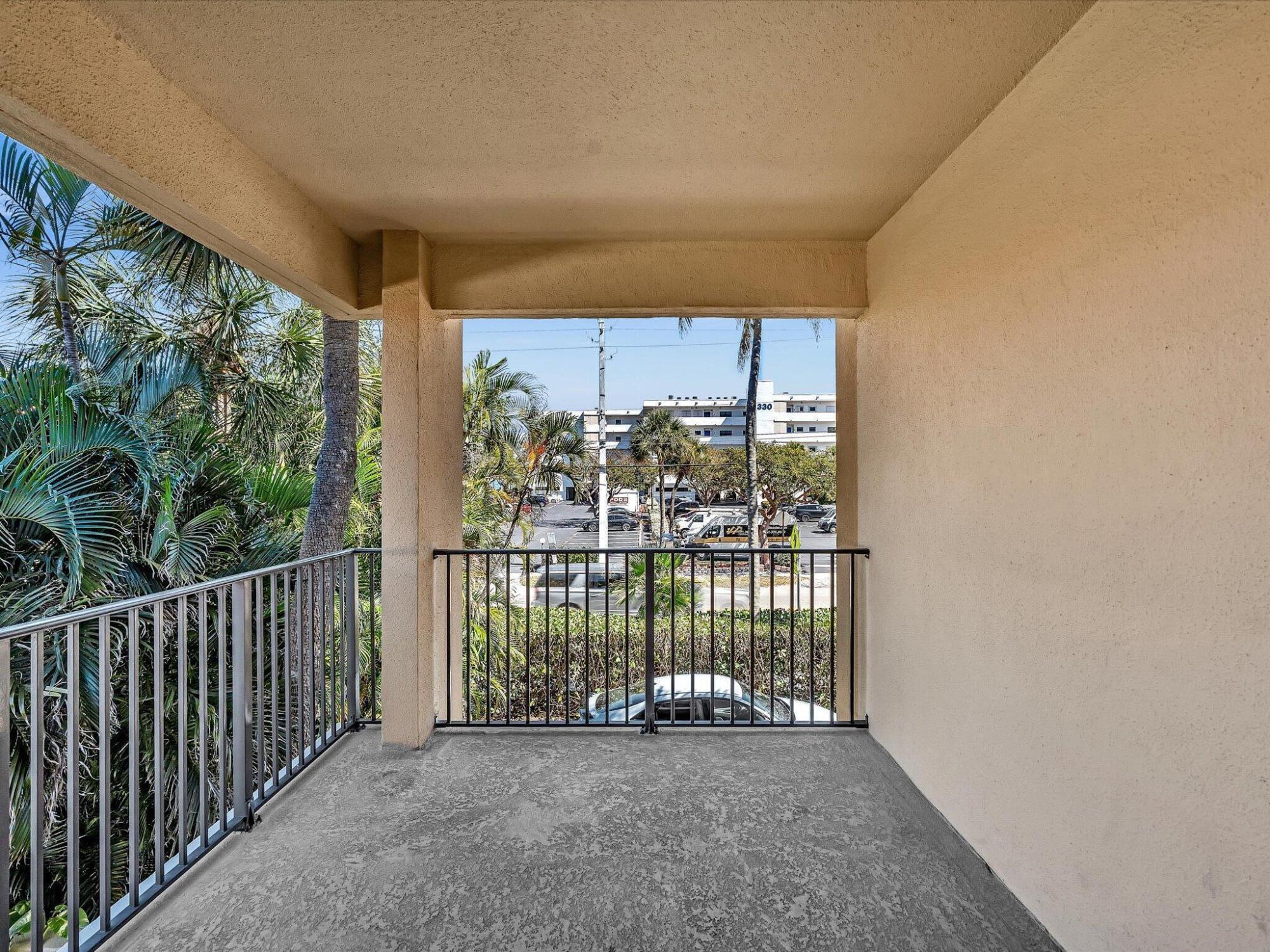 BEACH HOUSE VILLAGE CONDO - Residential Lease