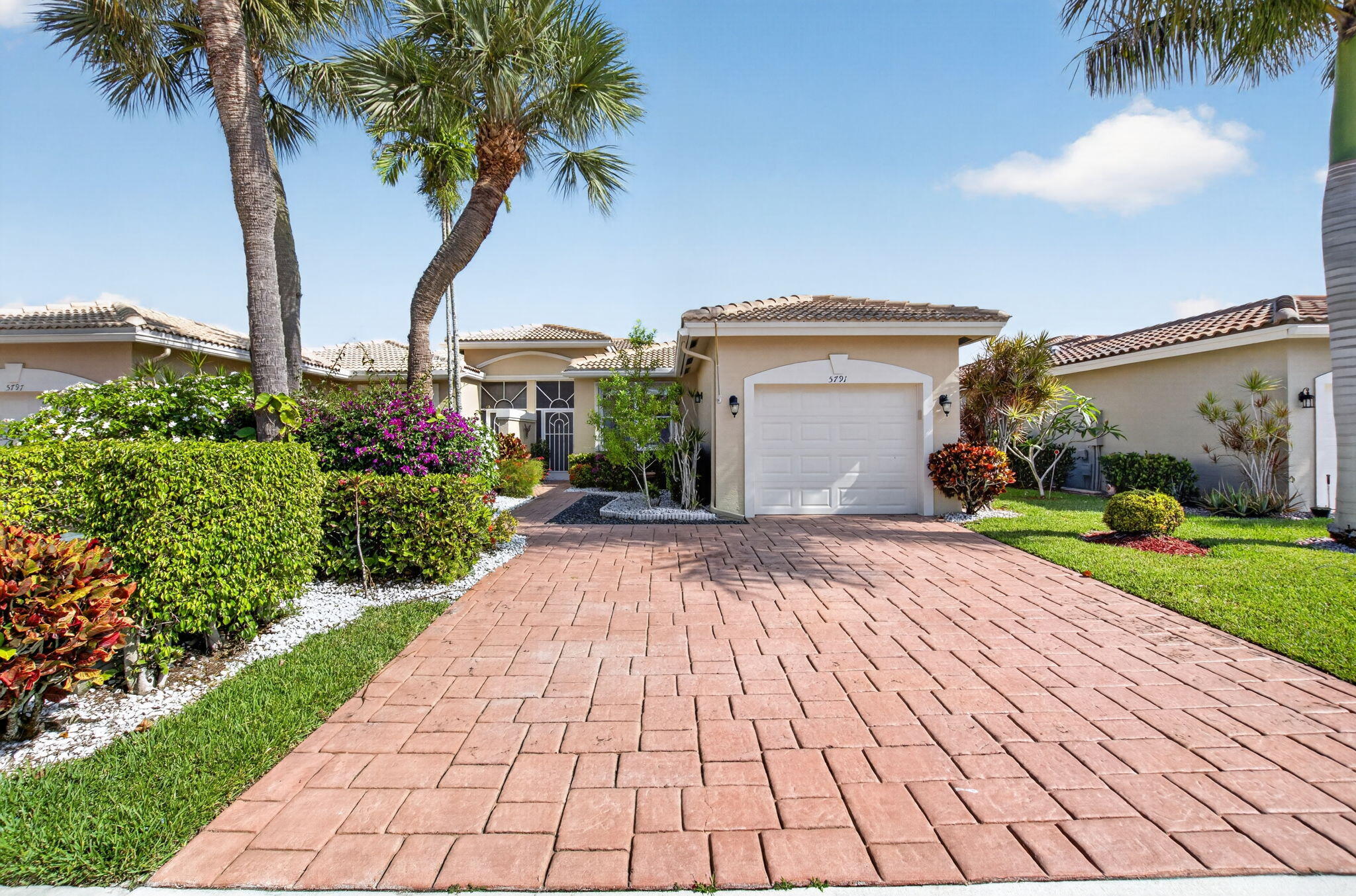 5791 Island Reach Lane