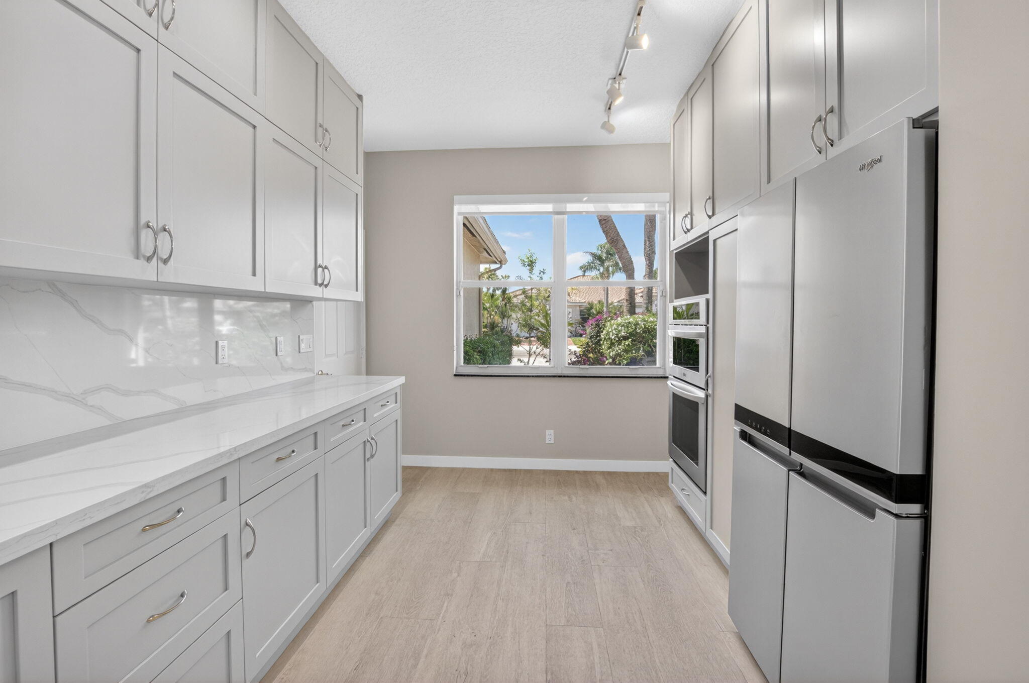 MAJESTIC ISLES 2 - Residential
