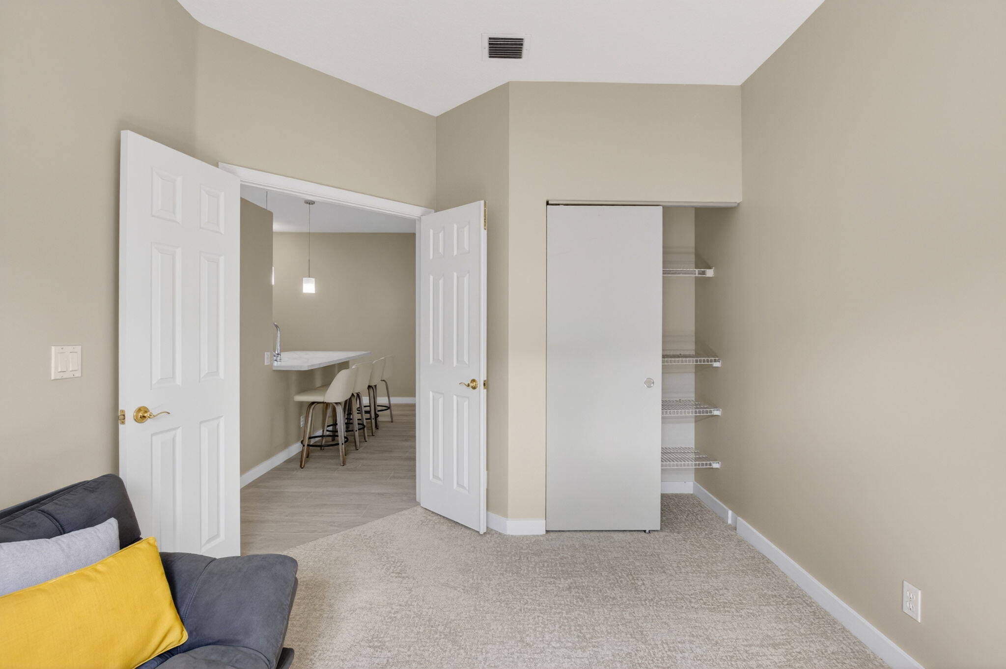 MAJESTIC ISLES 2 - Residential