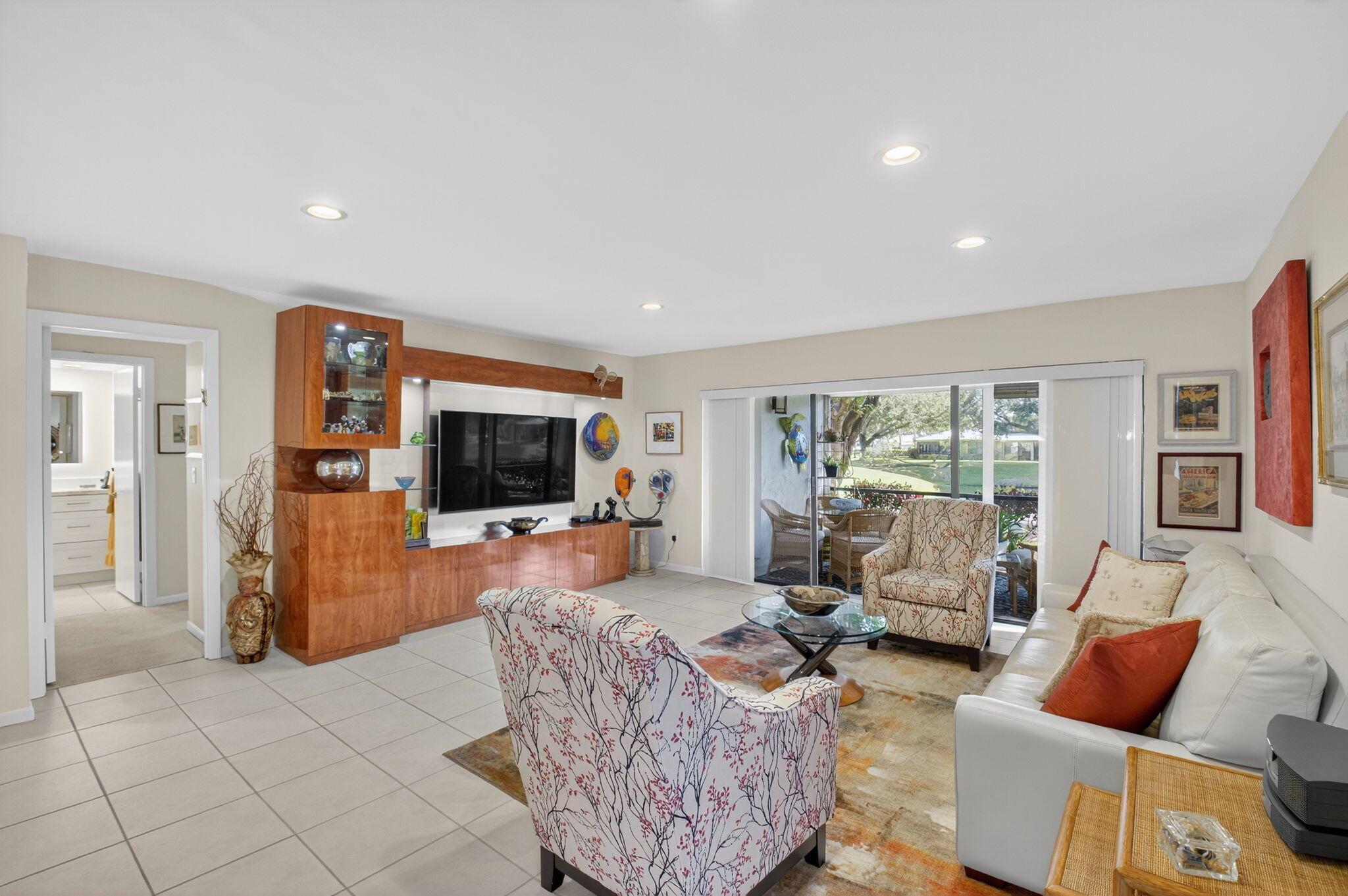 WESTGATE AT HUNTERS RUN C - Residential