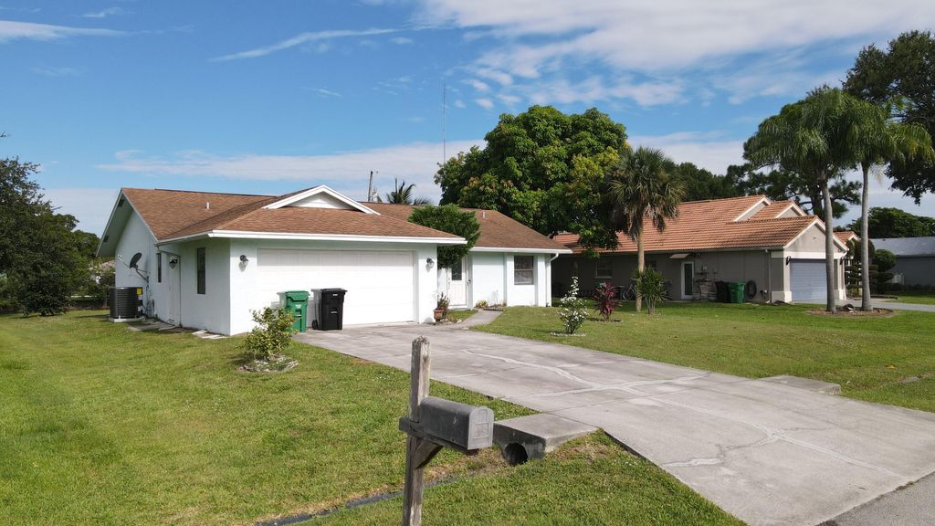 Photo of 2282 SE Mcmaster Street, Port Saint Lucie, FL 34952 (MLS # R11107515)