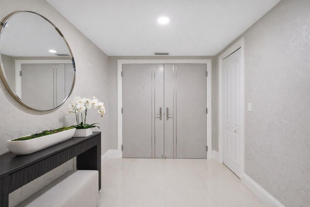 Photo of 200 E Palmetto Park Road #505, Boca Raton, FL 33432 (MLS # R11159624)