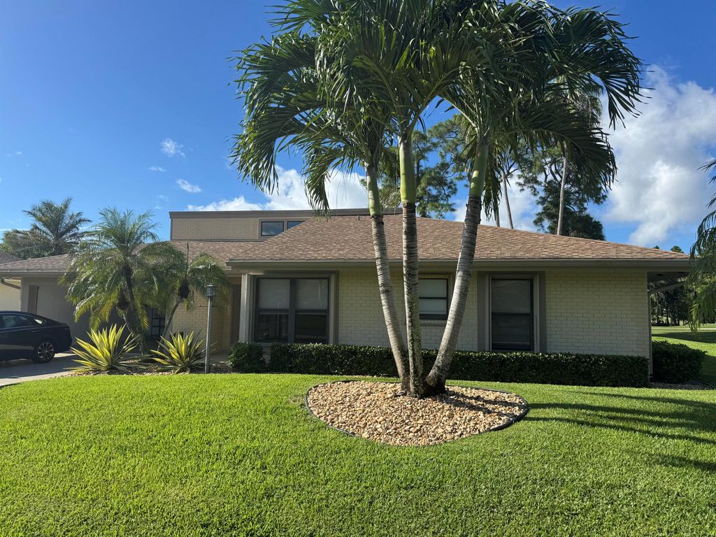 Photo of 13824 Sand Crane Drive N, Palm Beach Gardens, FL 33418 (MLS # R11133738)