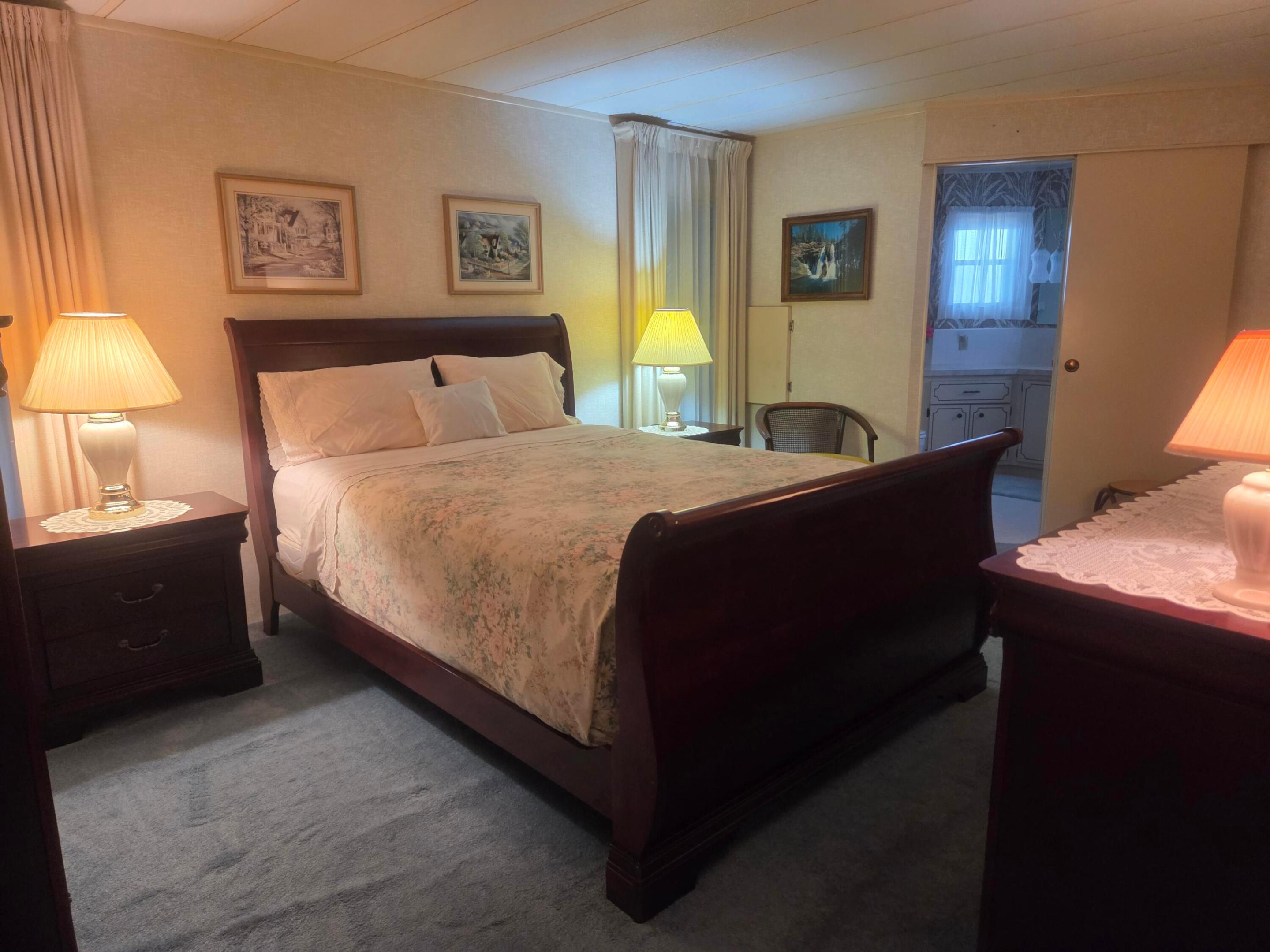 RIDGEWAY - Residential