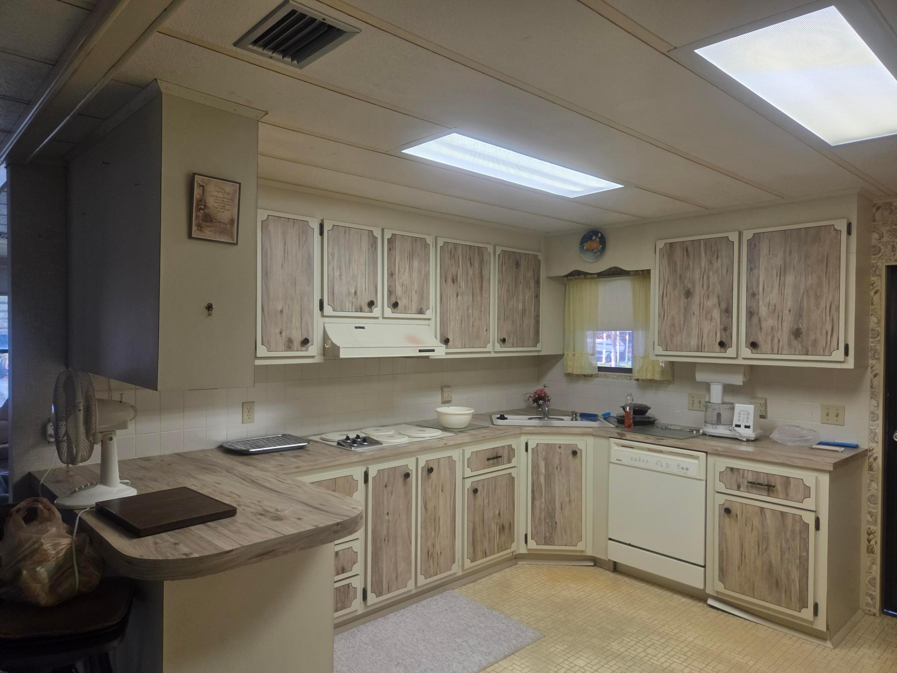 RIDGEWAY - Residential