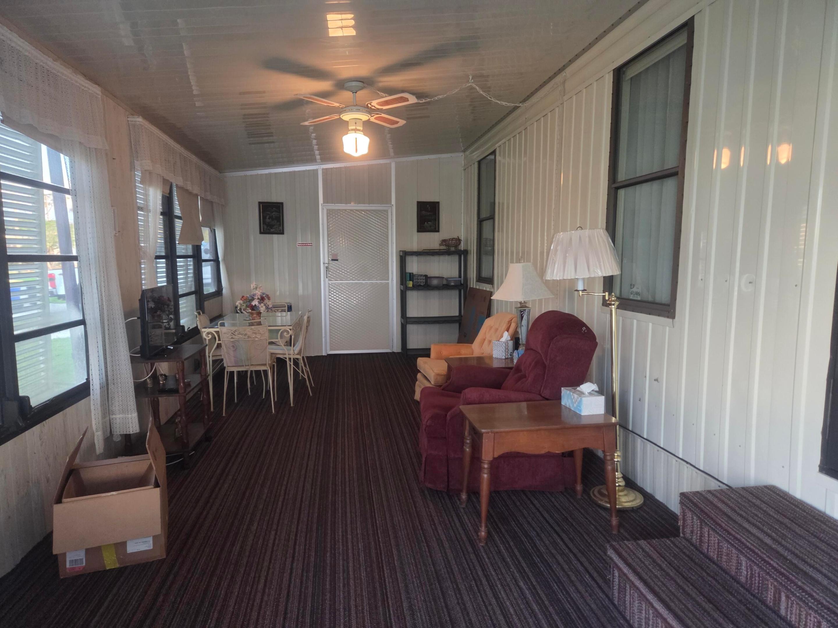 RIDGEWAY - Residential