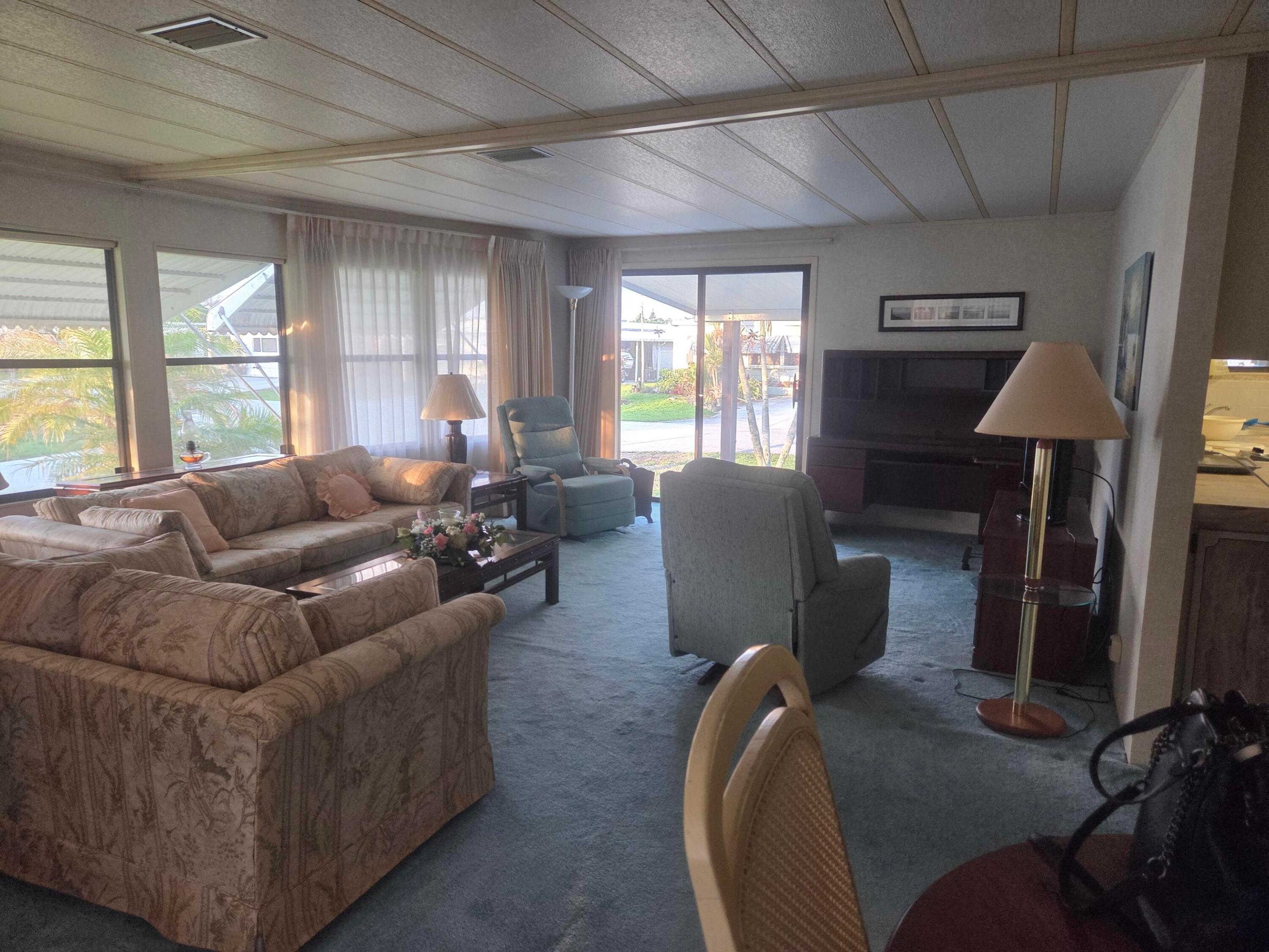 RIDGEWAY - Residential