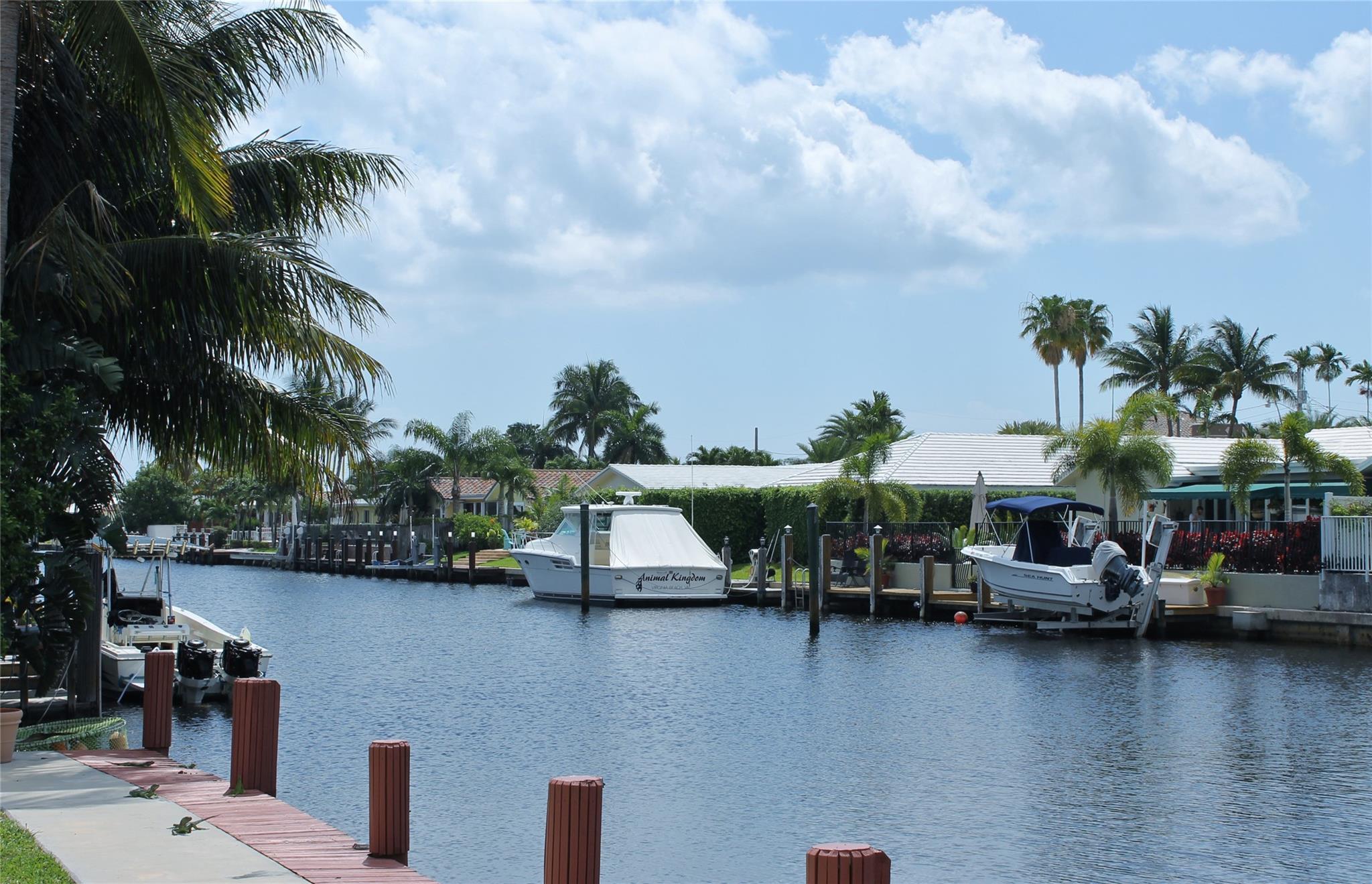 Short-Term Off-Season Rental – Available Now through December 11th!
Enjoy waterfront living in this fully furnished and equipped 3-bedroom, 2-bath, located east of US-1 in the desirable and quiet neighborhood of Lake Estates. This beautifully maintained property features ocean access dockage, perfect for boating enthusiasts. Spacious and comfortable, the property offers a relaxed lifestyle with all the conveniences you need. Ideally situated close to beaches, shopping, dining, and more, this is the perfect retreat.