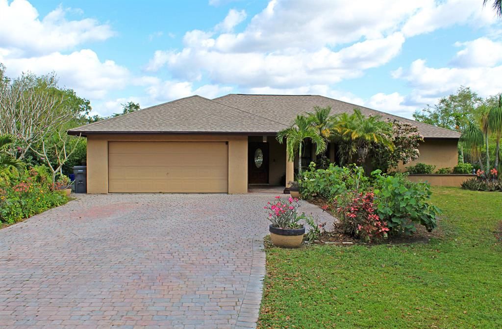 Photo of 12285 150th Court N, Jupiter, FL 33478 (MLS # R10848754)