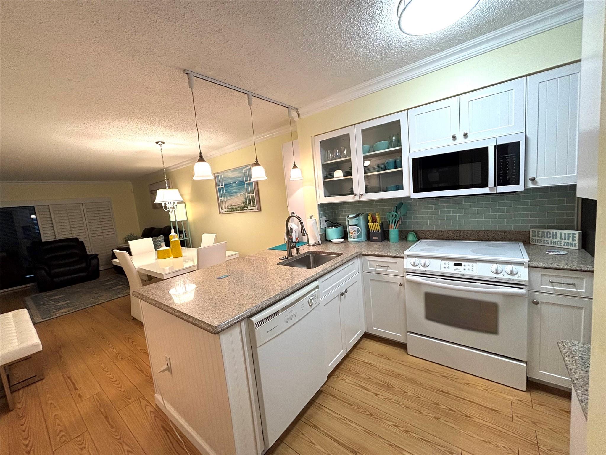 Cypress Bend Condo Vii - Residential Lease