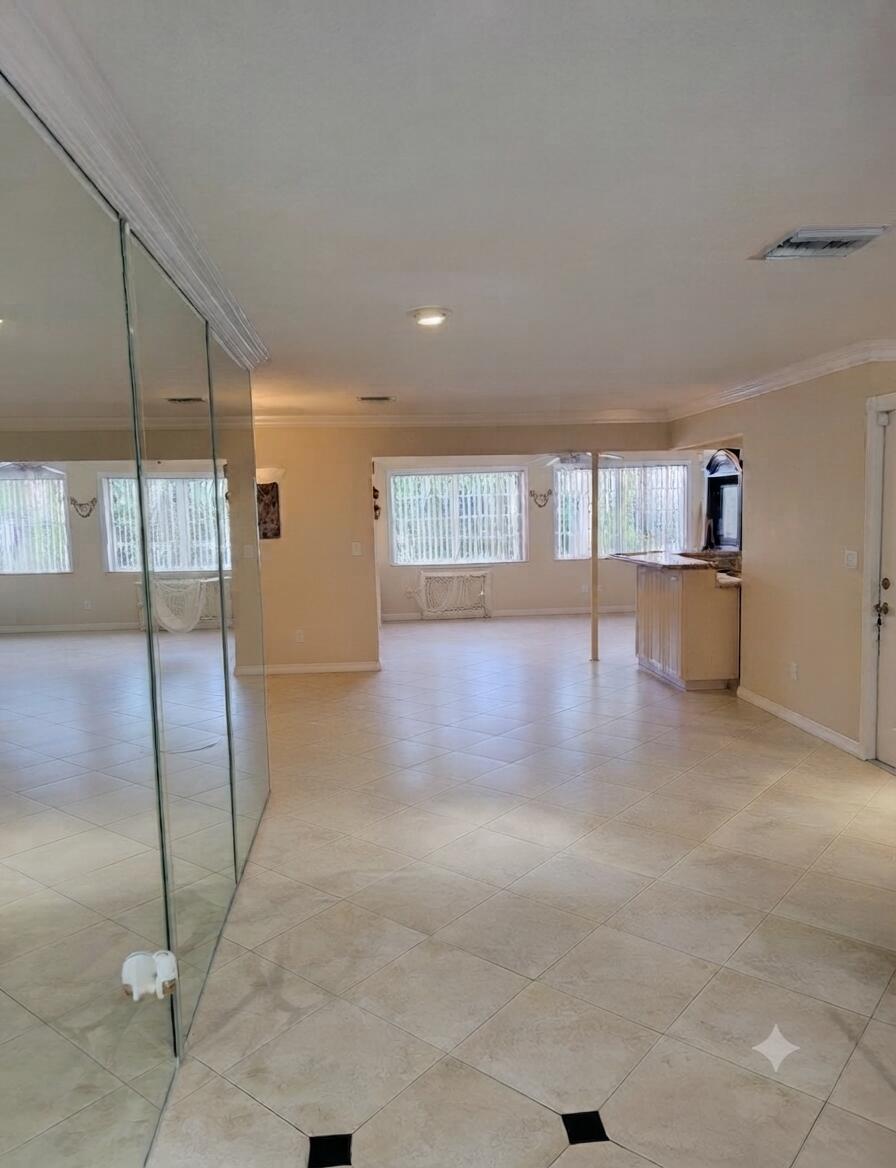 3464 Tyringham Drive