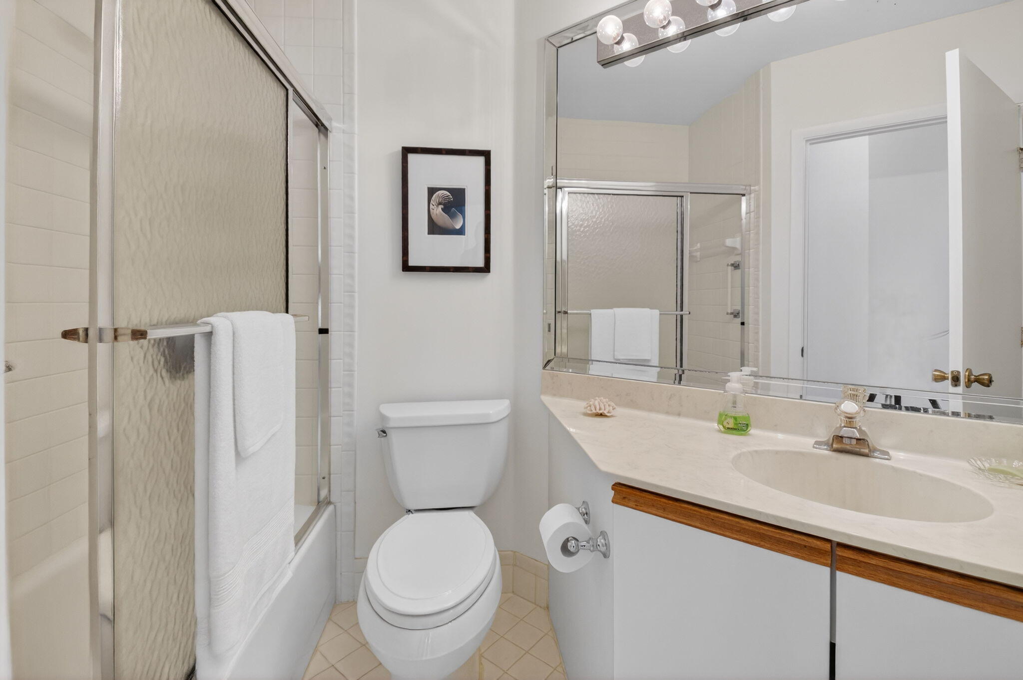 PLATINA / CARRARA VILLAGE CONDO - Residential