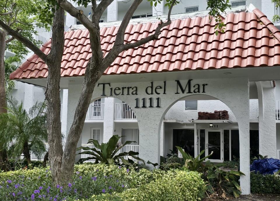 1111 S Ocean Boulevard E 315