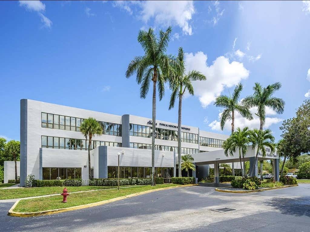 Photo of 4700 N Congress Avenue #305, West Palm Beach, FL 33407 (MLS # B26037023)