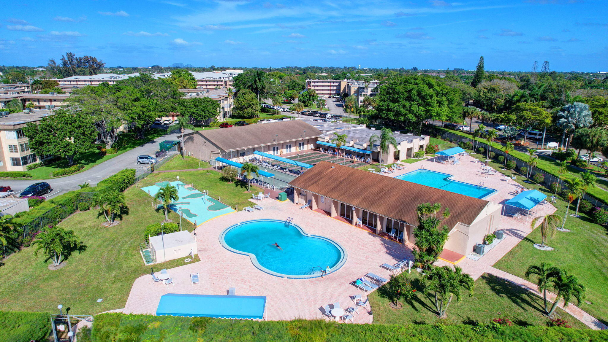 LAKESIDE VILLAGE CONDO 6 - Residential Lease