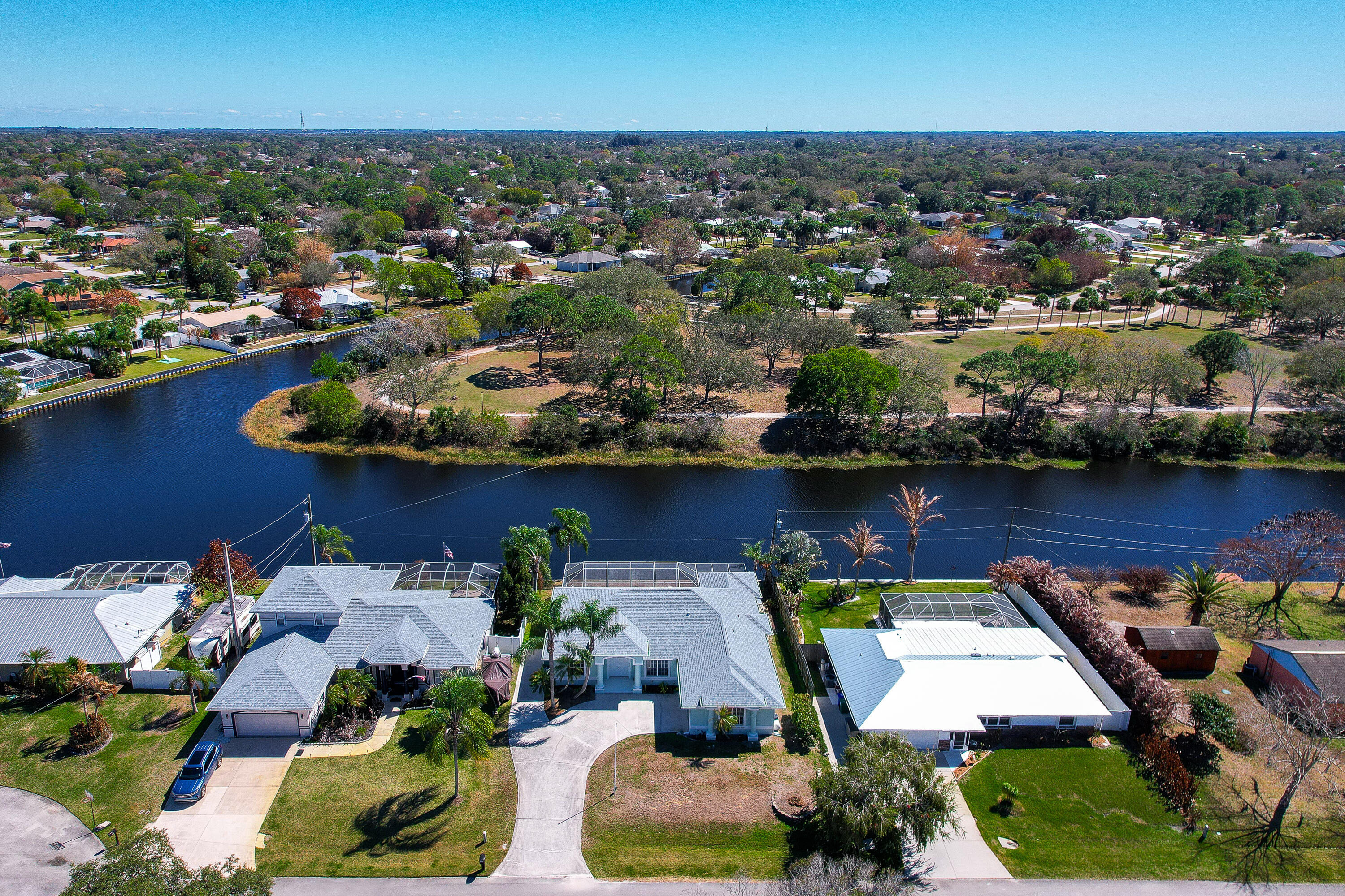 SEBASTIAN HIGHLANDS UNIT 4 - Residential