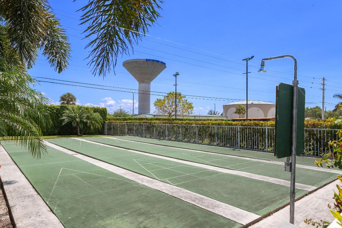 HIGH POINT WEST CONDO - Residential Lease