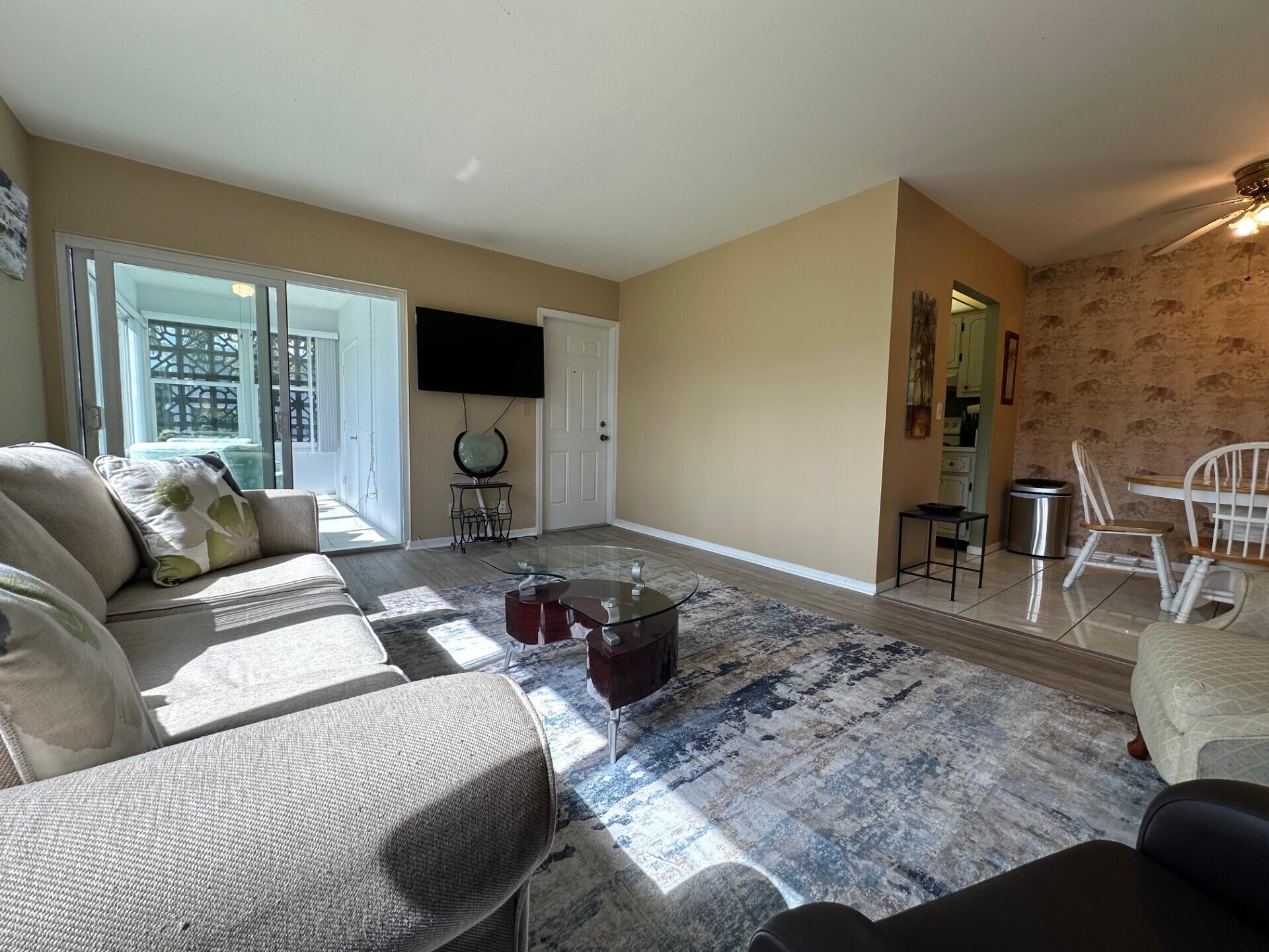 HIGH POINT WEST CONDO - Residential Lease