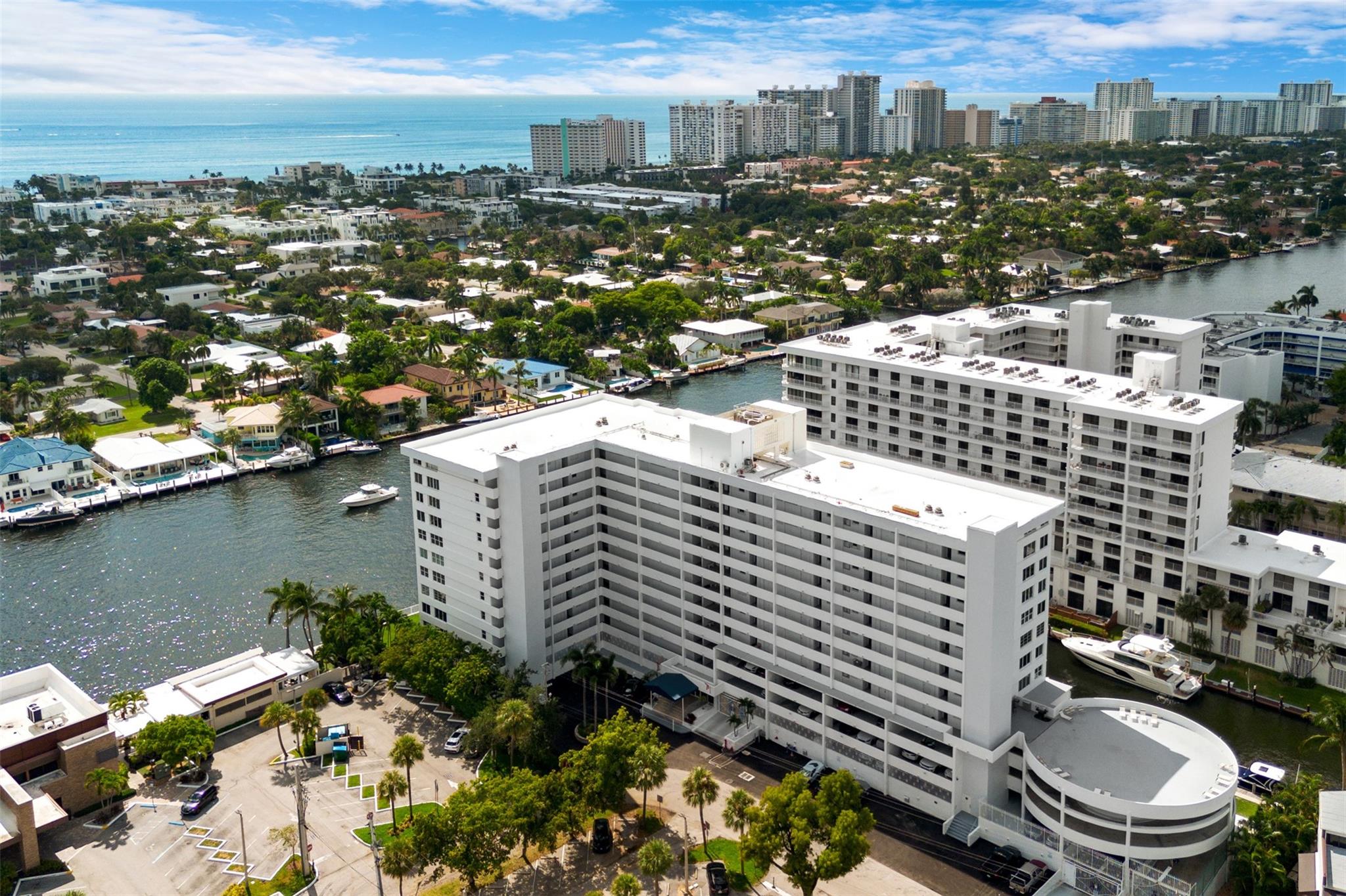 Enjoy ocean and Intracoastal views from this penthouse floor unit with southern exposure! This versatile floor plan offers the possibility to create an expansive, open concept, living, kitchen and dining space. Building has undergone extensive renovations including floor to ceiling impact windows and a brand-new roof. Community boat dockage when available. Garage parking. Per the association, 2 small pets under 15lbs are permitted. Community pool right on the Intracoastal. Every day is a boat parade! Excellent location near waterfront dining on the Intracoastal, beautiful Lauderdale by the Sea beach, and Anglin’s Square shops, live music and restaurants.