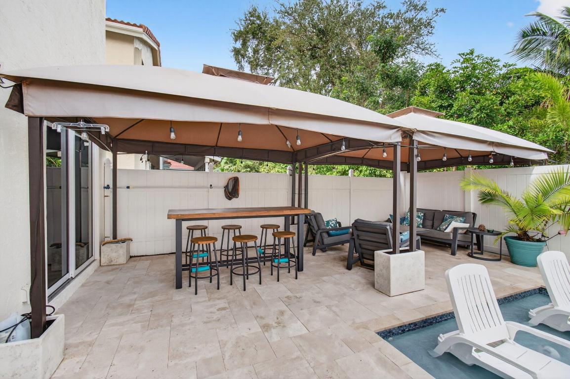 Boca Springs - Residential