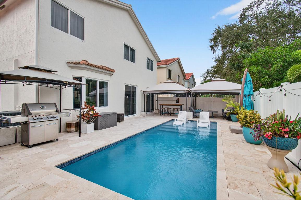 Boca Springs - Residential