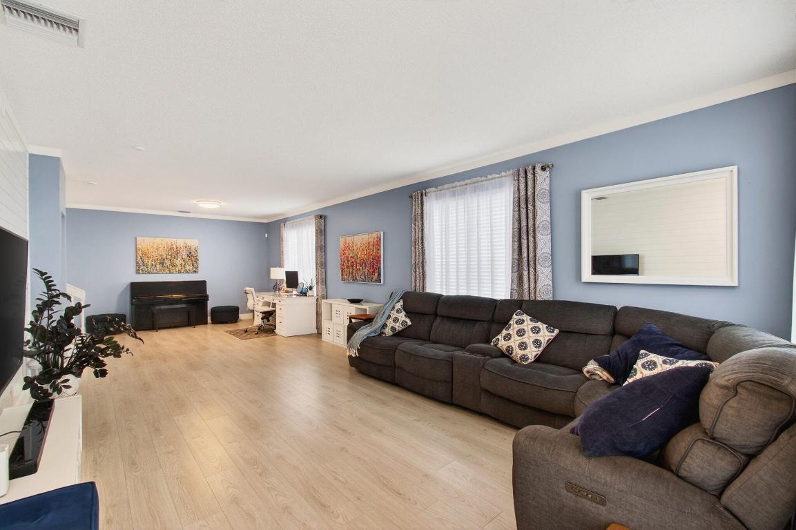 Boca Springs - Residential