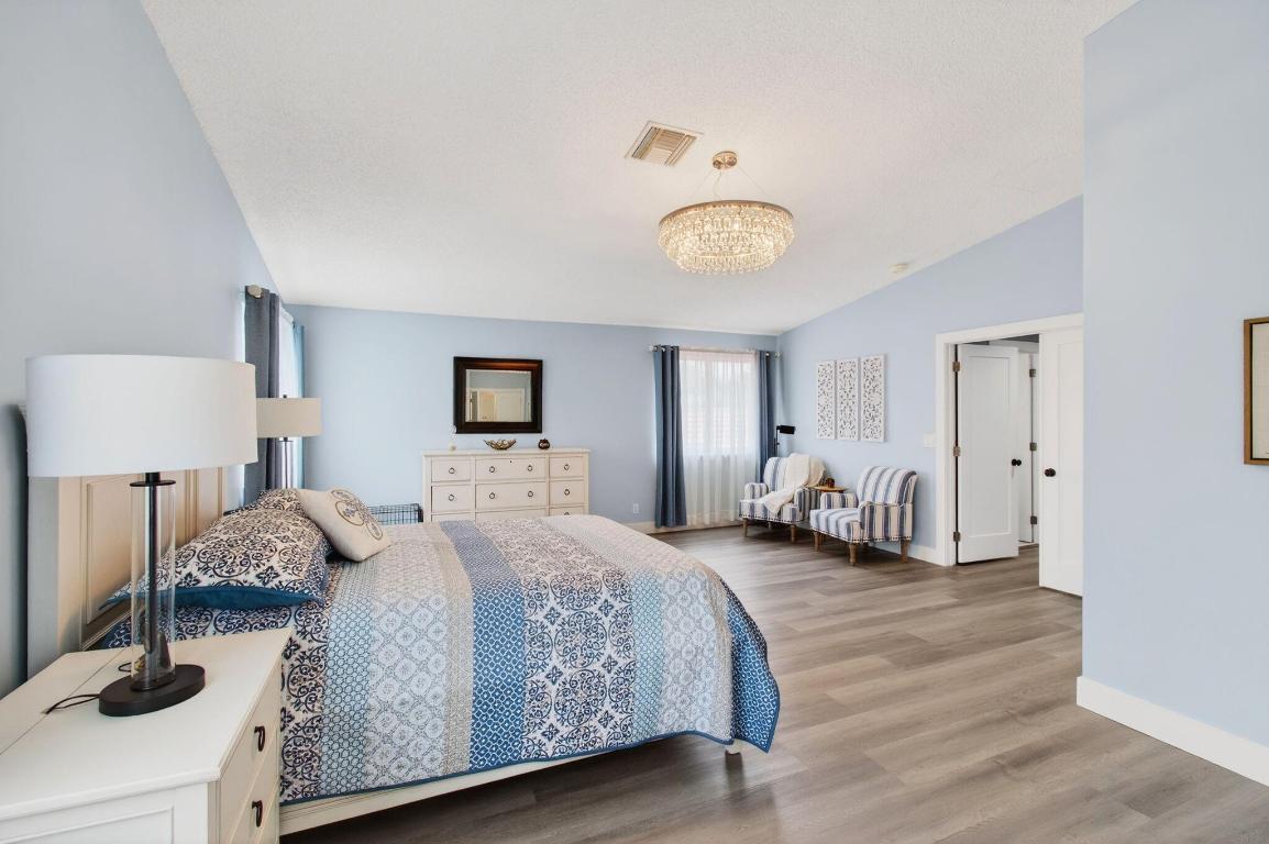 Boca Springs - Residential