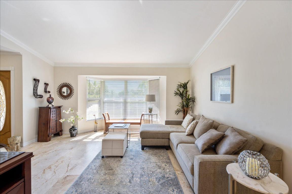 SUGAR POND MANOR OF WELLINGTON - Residential Lease