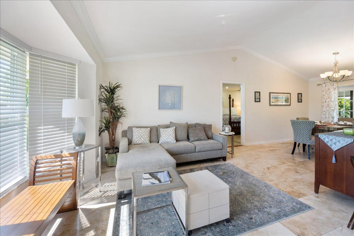 SUGAR POND MANOR OF WELLINGTON - Residential Lease