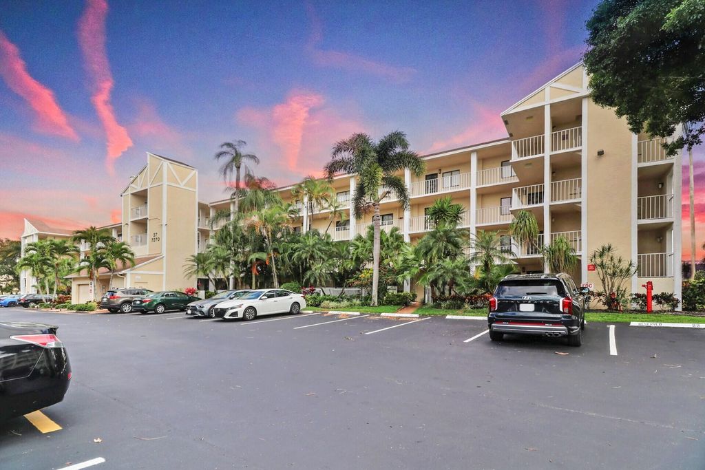 Photo of 7270 Ashford Place #106, Delray Beach, FL 33446 (MLS # R11120808)