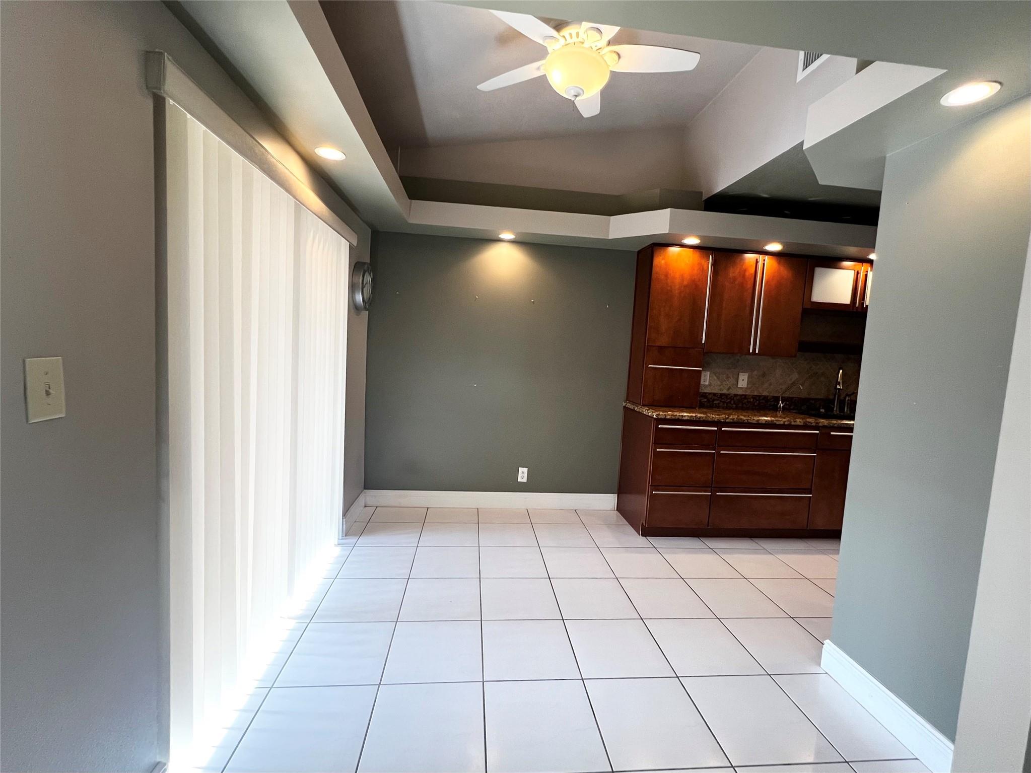 WELLEBY UNIT EIGHT - Residential