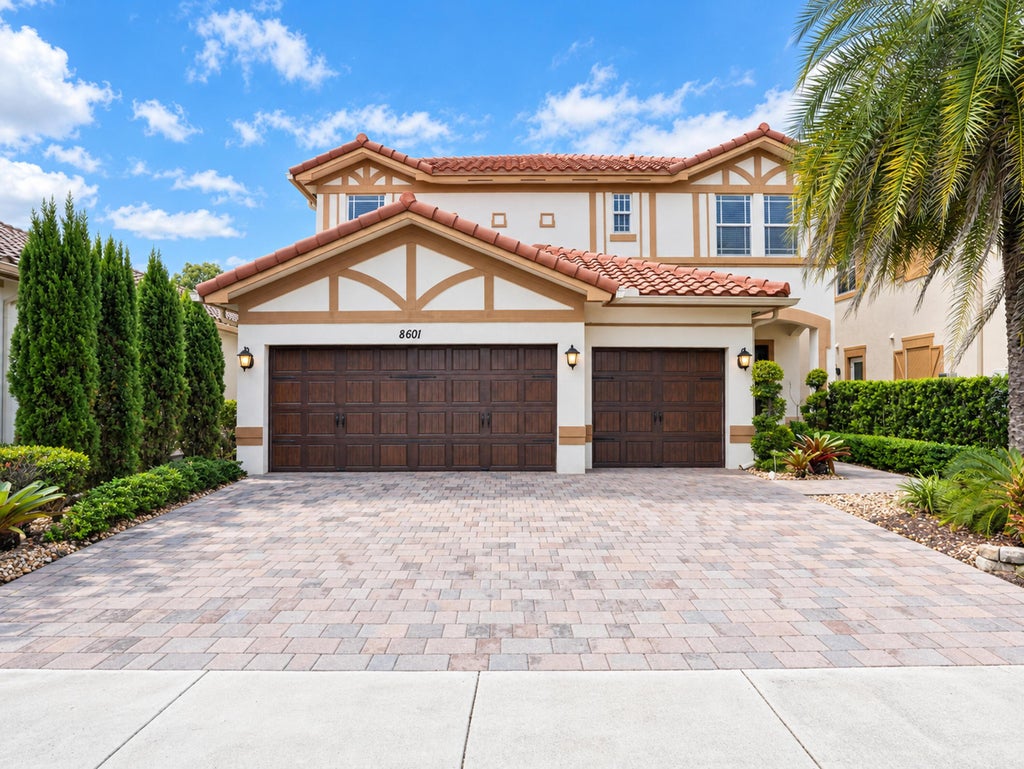 Photo of 8601 Waterside Court, Parkland, FL 33076 (MLS # B26093887)