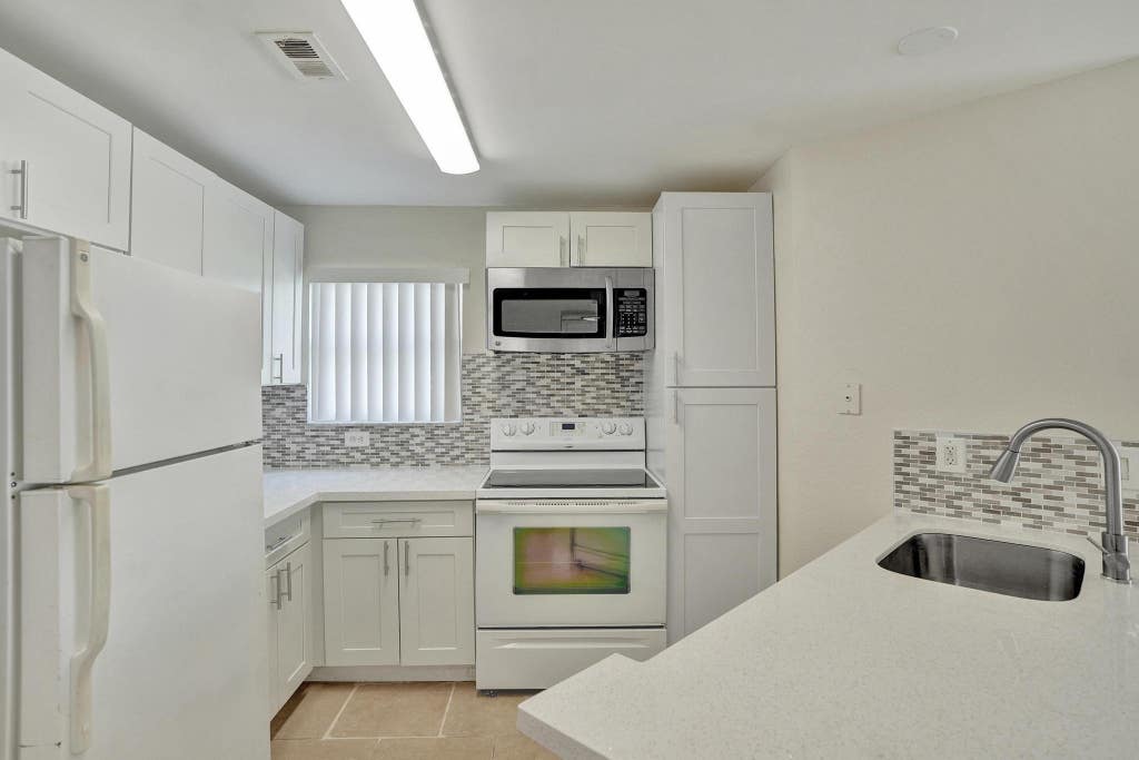 Photo of 12650 Vista Isles Drive #918, Sunrise, FL 33325 (MLS # B26064112)