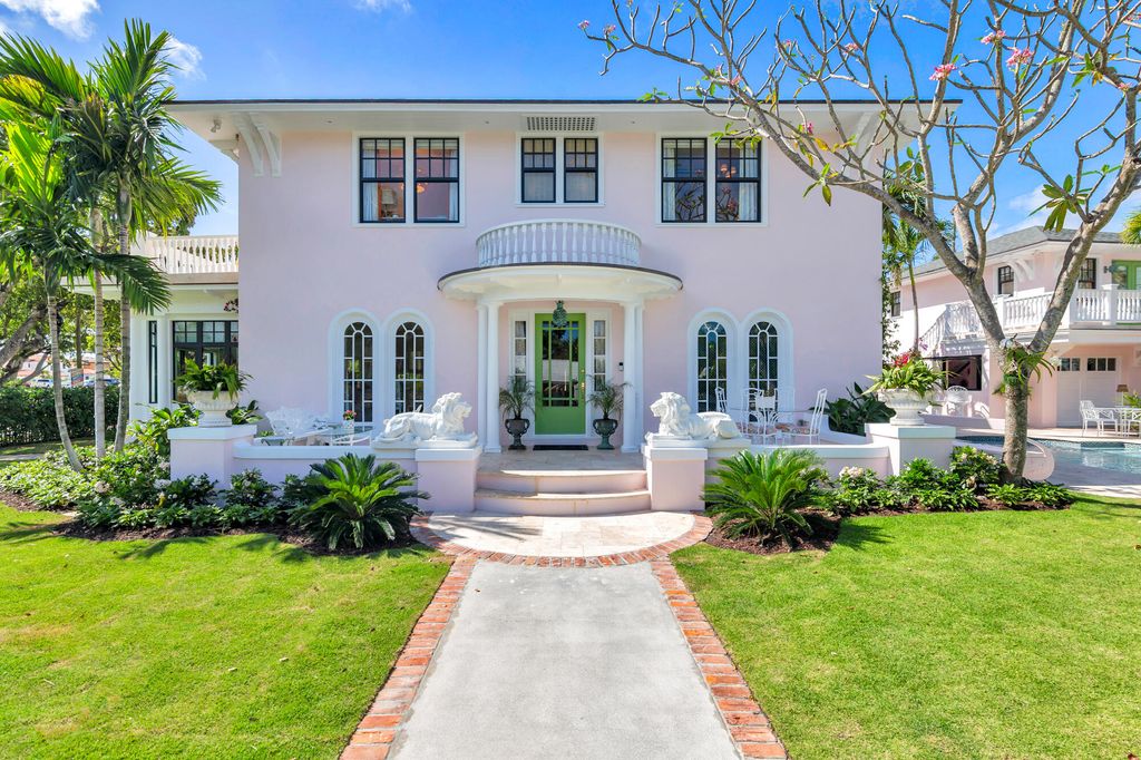 Photo of 3101 Washington Road, West Palm Beach, FL 33405 (MLS # B26013136)