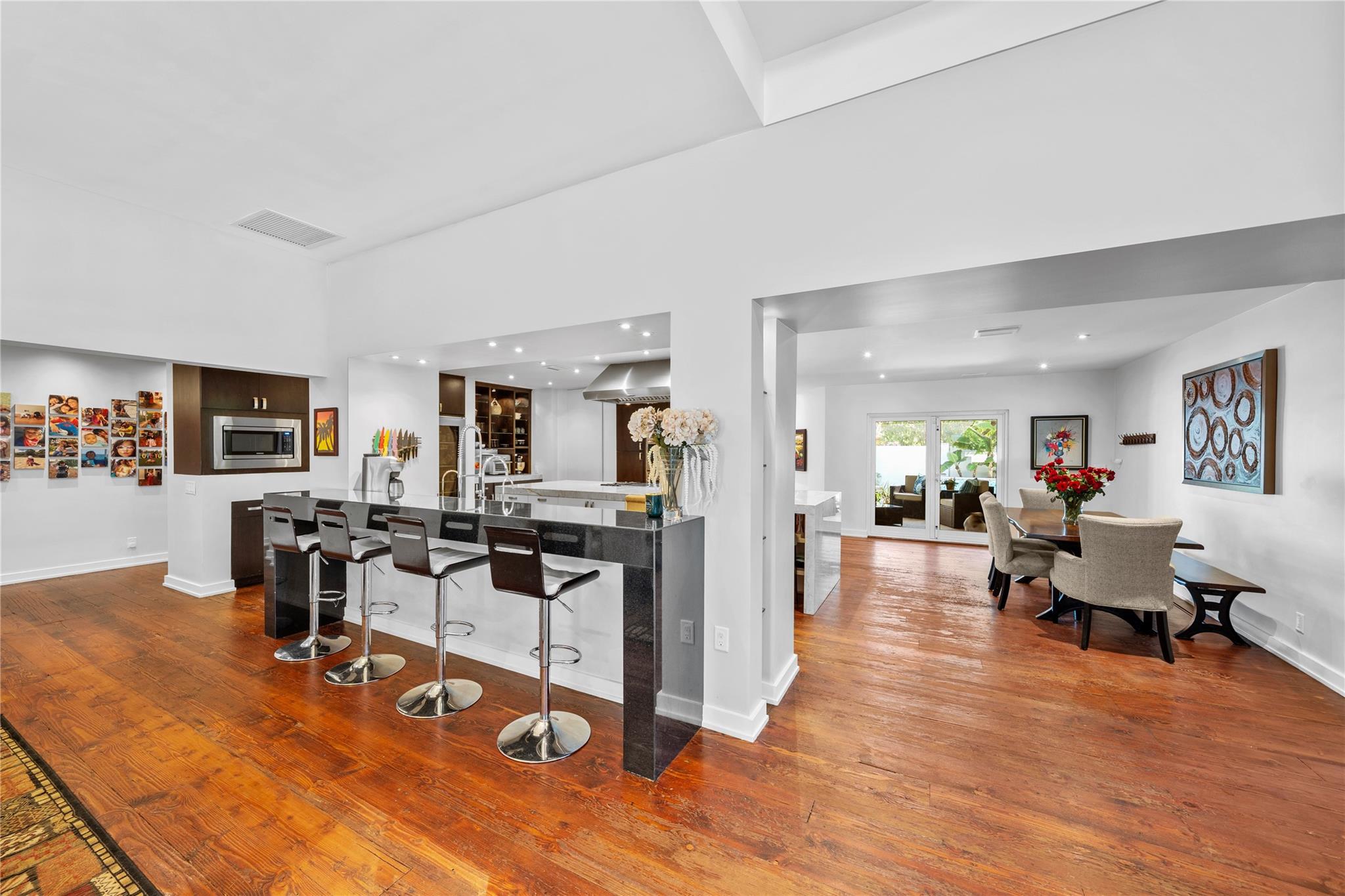 CORAL RIDGE COUNTRY CLUB - Residential