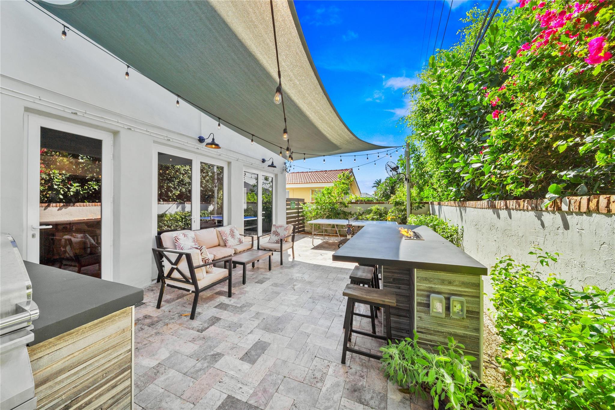 CORAL RIDGE COUNTRY CLUB - Residential