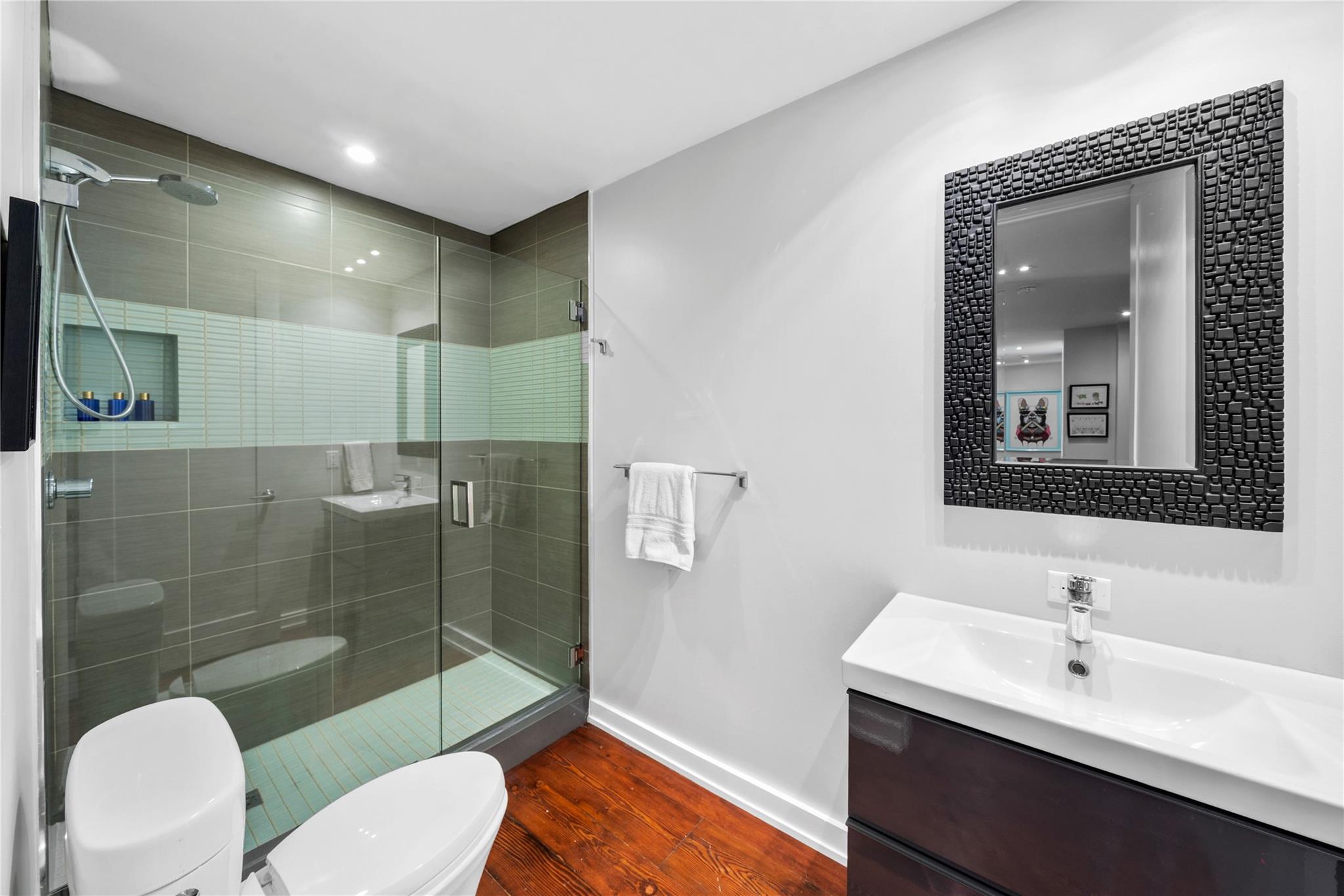 CORAL RIDGE COUNTRY CLUB - Residential