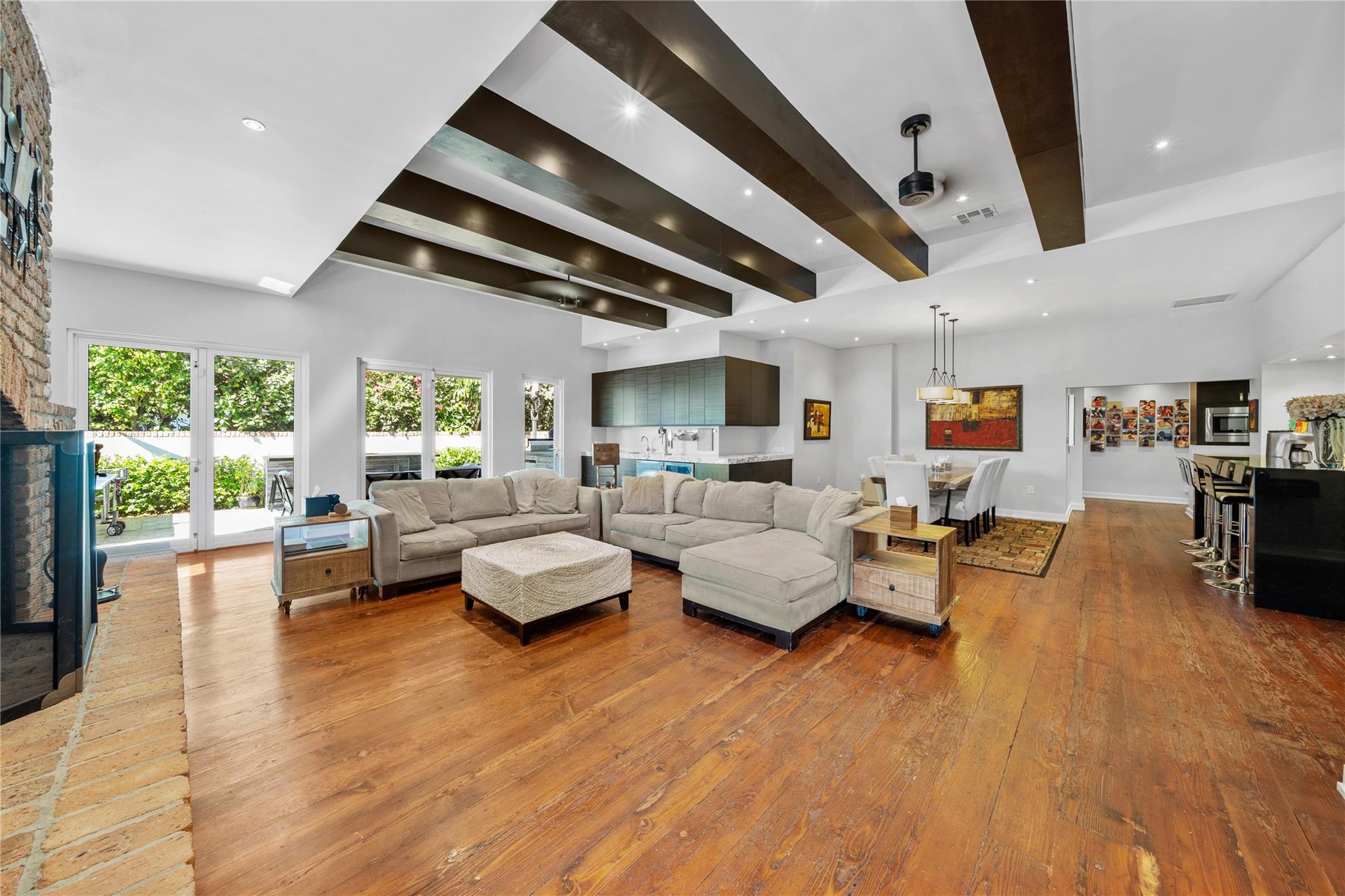 CORAL RIDGE COUNTRY CLUB - Residential