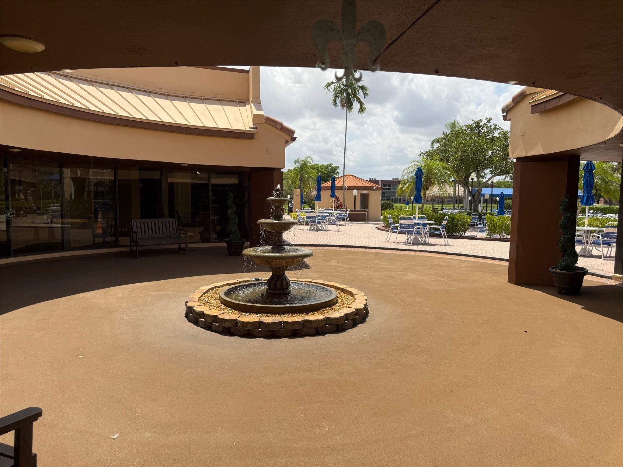 Sunrise Lakes - Residential