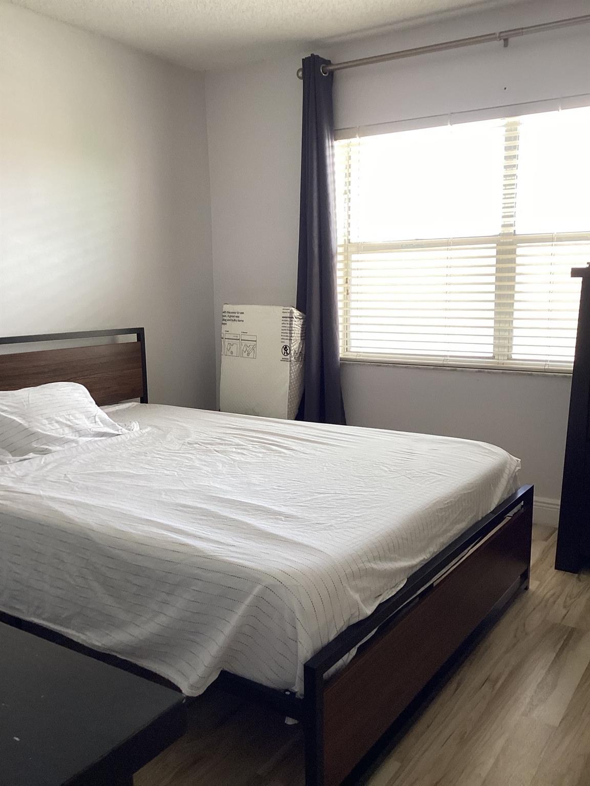 Sunrise Lakes - Residential