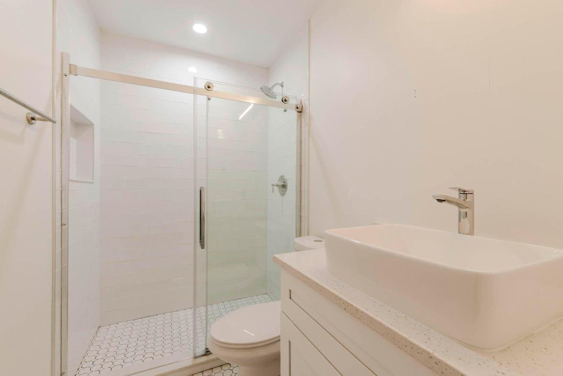 TURTLE CREEK APARTMENT BUILDINGS CONDO - Residential Lease