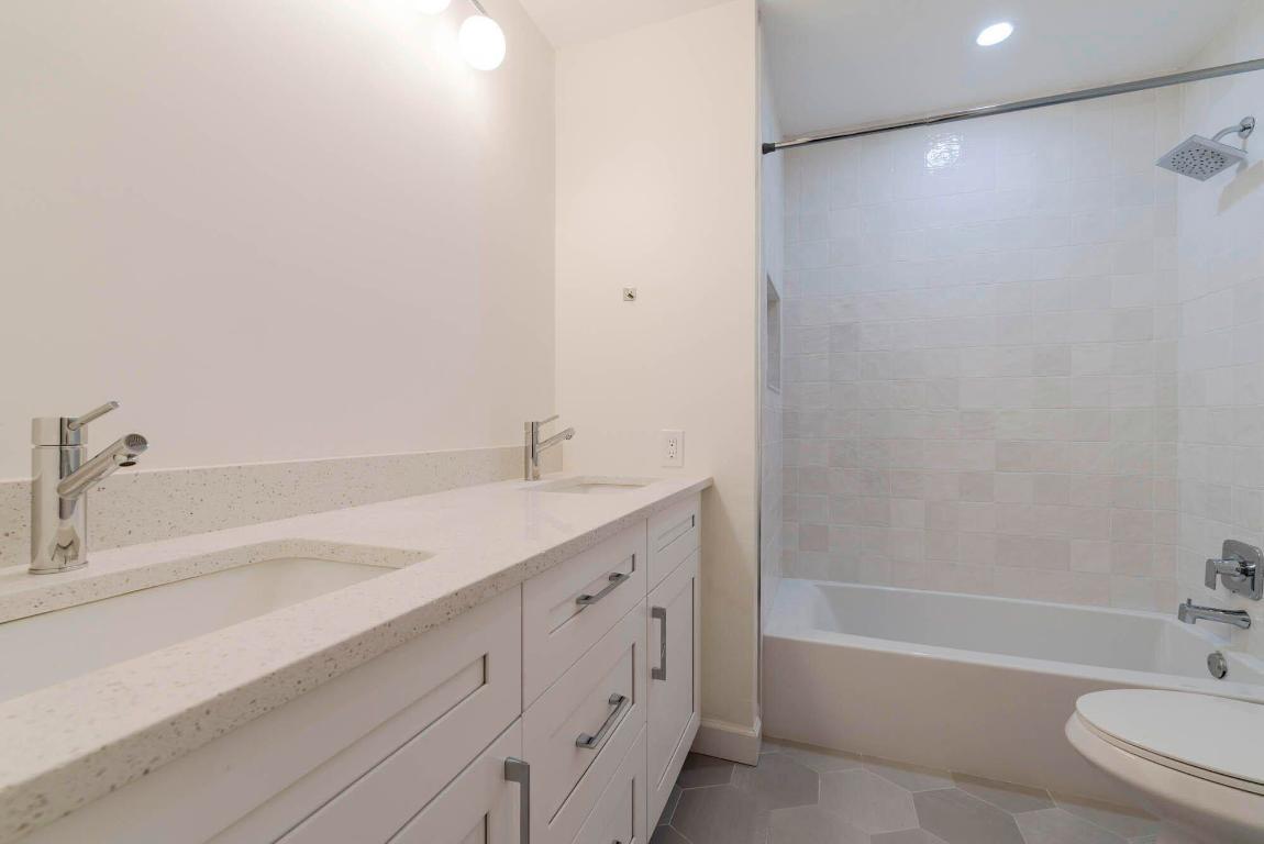 TURTLE CREEK APARTMENT BUILDINGS CONDO - Residential Lease