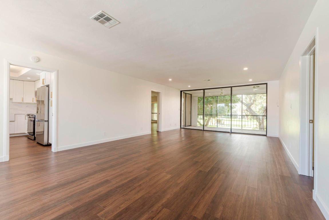 TURTLE CREEK APARTMENT BUILDINGS CONDO - Residential Lease