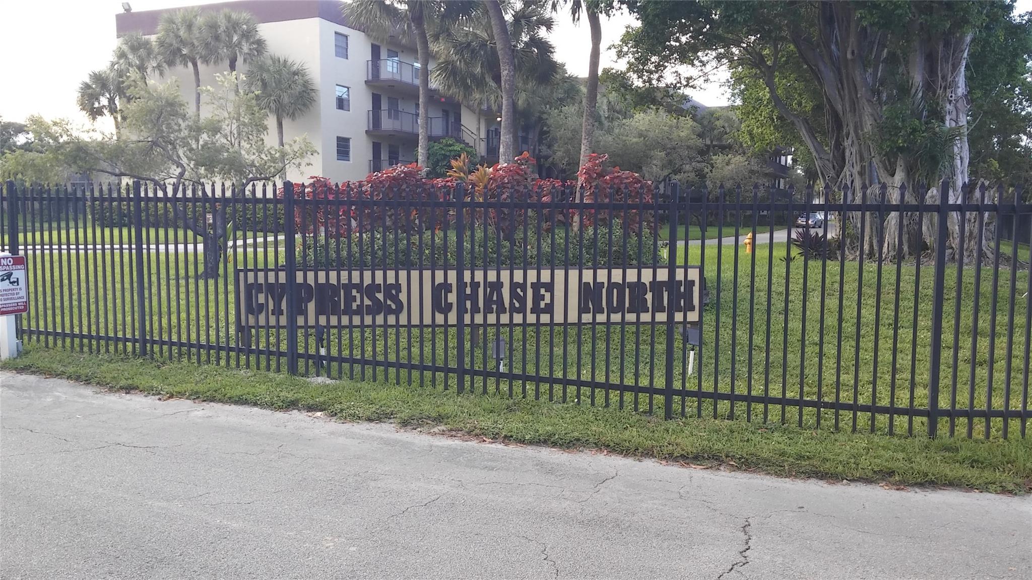 Cypress Chase North - Residential
