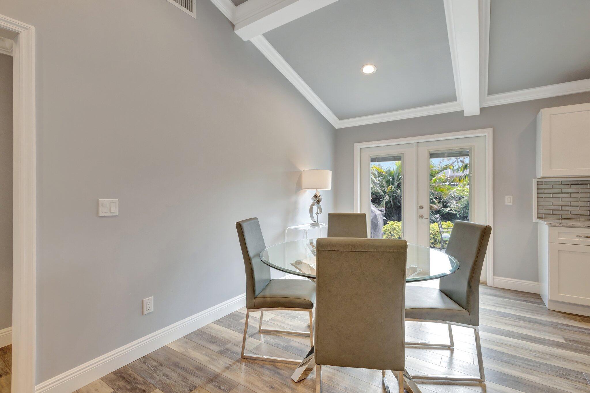 LITTLE VILLAGE UNREC - Residential