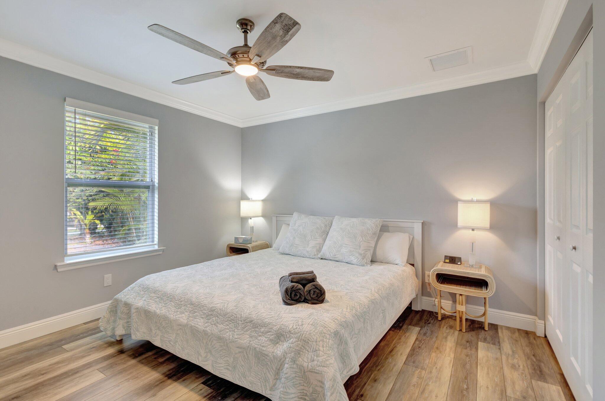 LITTLE VILLAGE UNREC - Residential