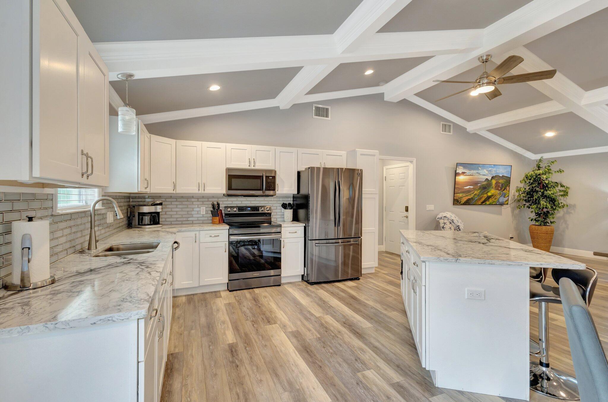 LITTLE VILLAGE UNREC - Residential